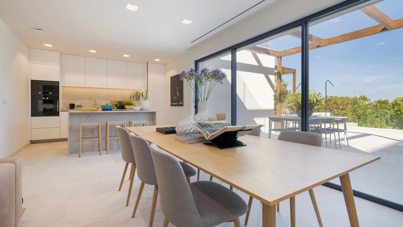 New build Ground floor Apartment with Seaview and Private pool - Gallery image 14