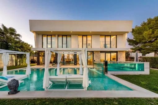 Spacious Santa Ponsa Villa with Pool and Gym - Gallery image 1