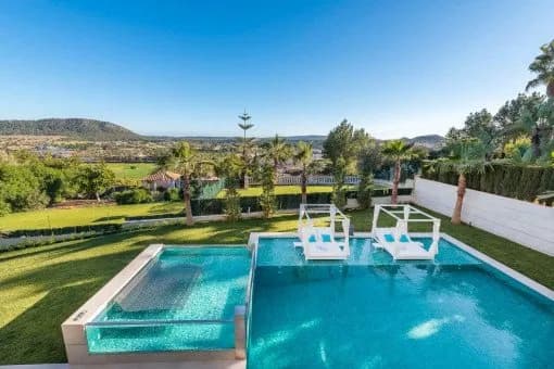 Spacious Santa Ponsa Villa with Pool and Gym - Gallery image 3