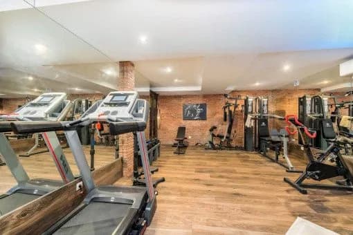 Spacious Santa Ponsa Villa with Pool and Gym - Gallery image 7