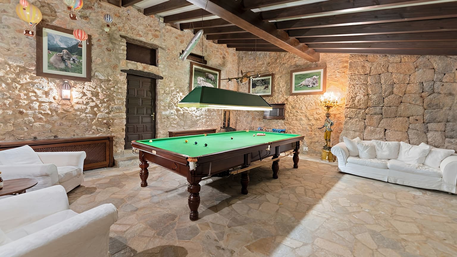 Spacious Finca with Pool and 8 Bedrooms in Pollença - Gallery image 15