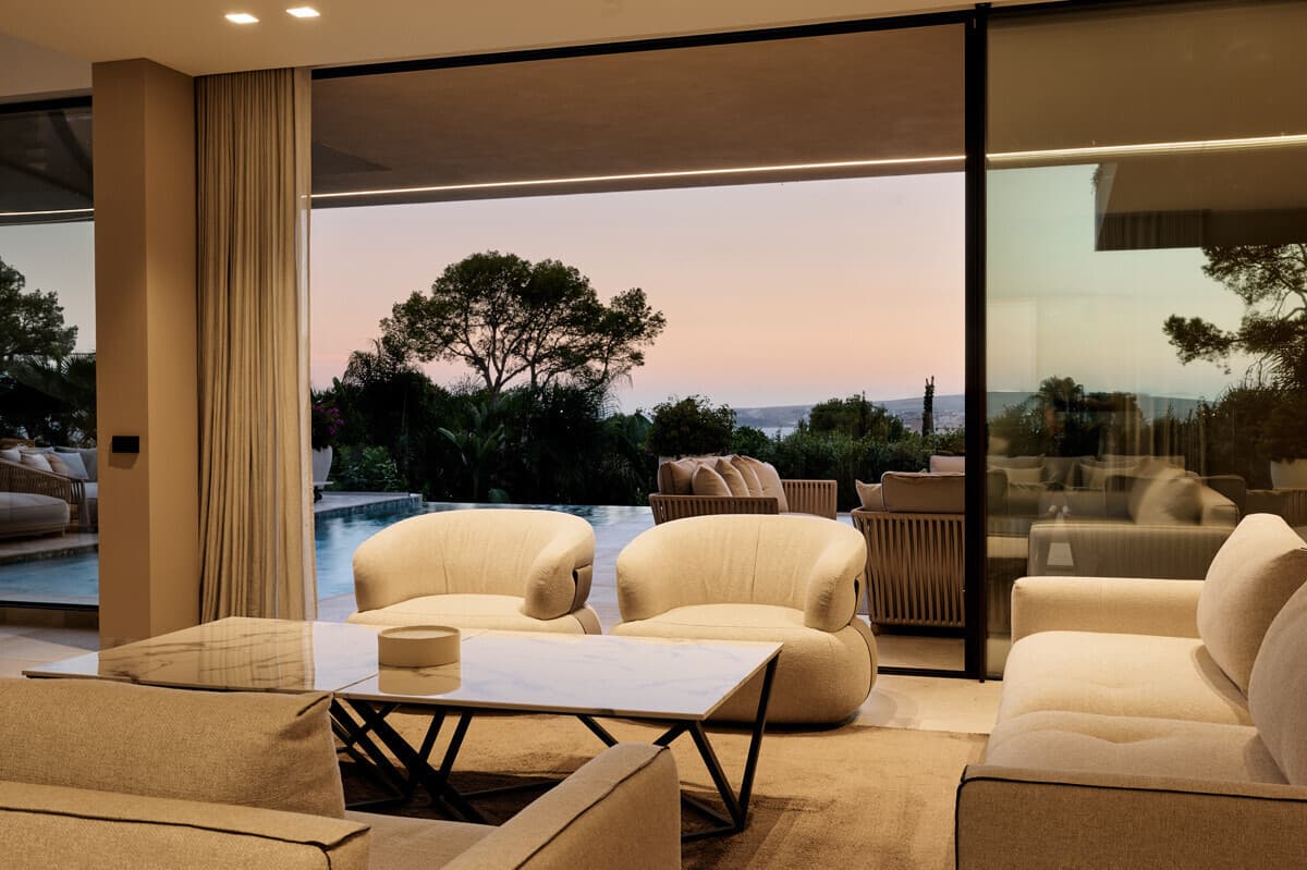 Design Villa with Sea View and Pool in Portals Nous - Gallery image 6