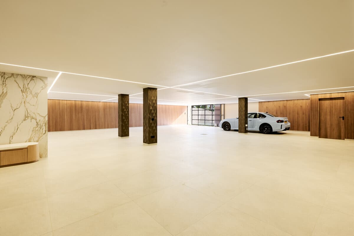 Design Villa with Sea View and Pool in Portals Nous - Gallery image 13