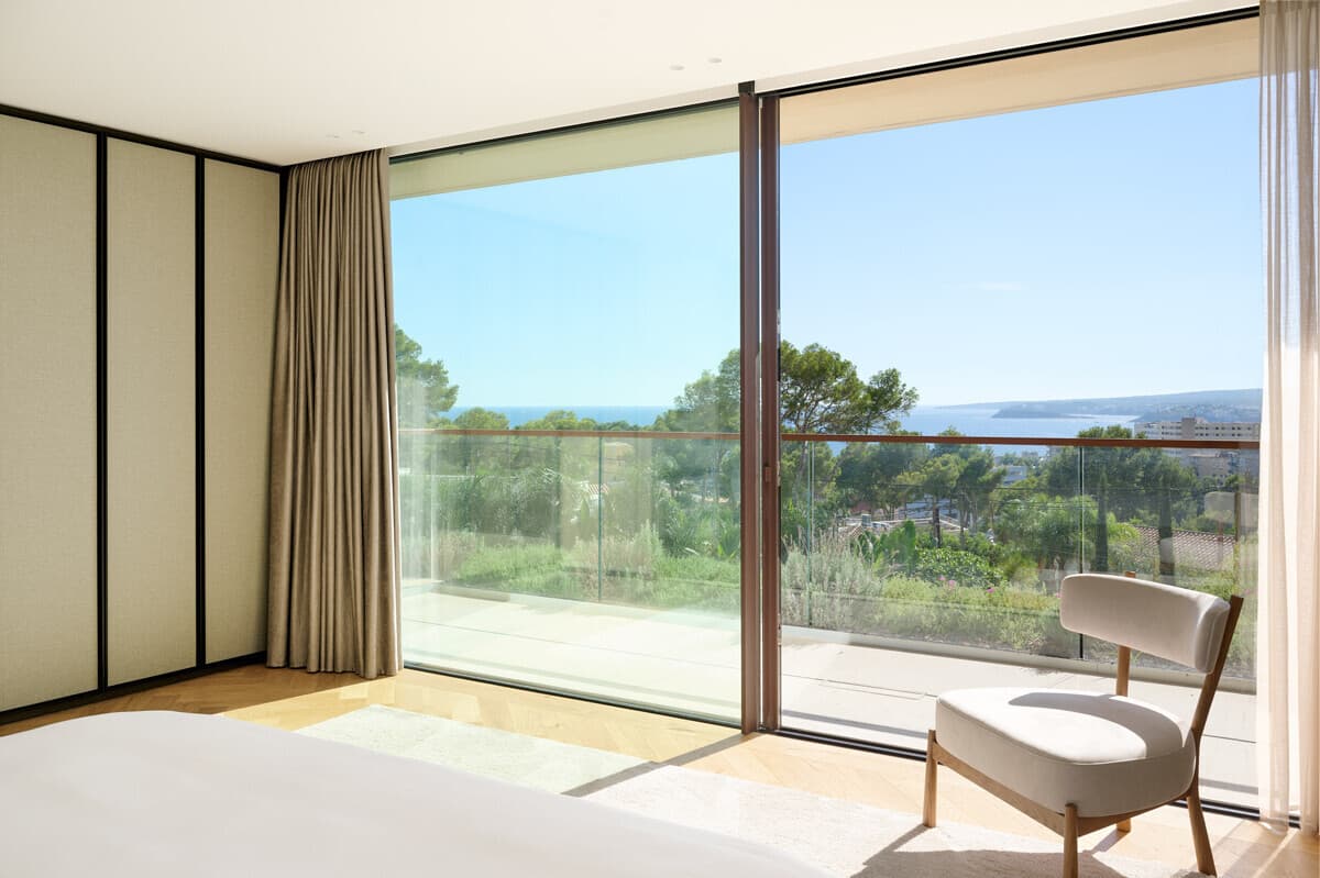 Design Villa with Sea View and Pool in Portals Nous - Gallery image 19