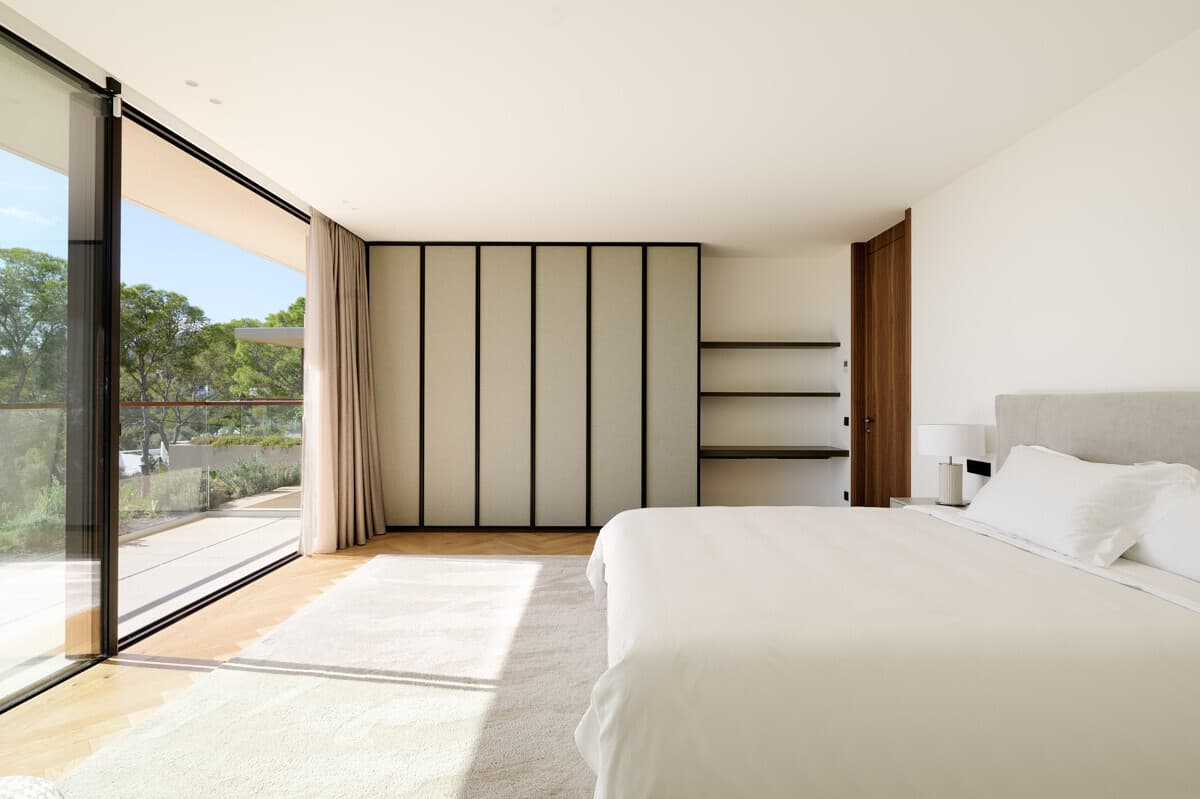 Design Villa with Sea View and Pool in Portals Nous - Gallery image 21