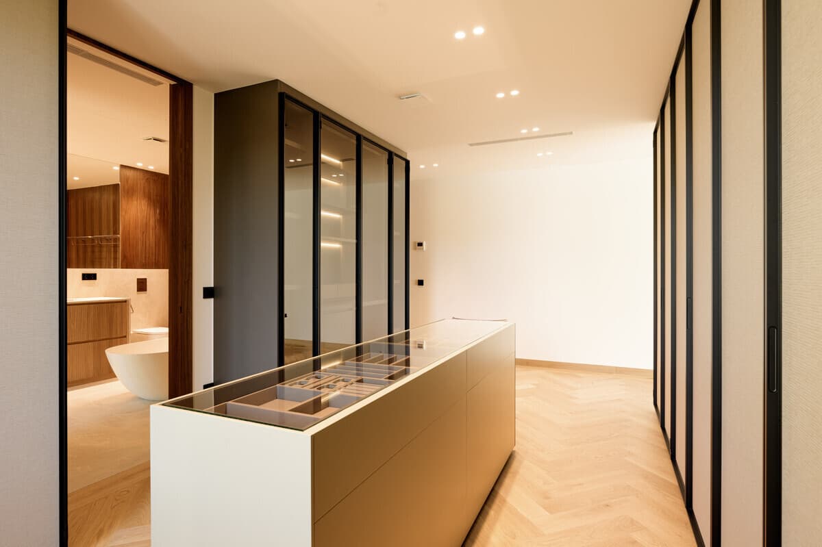 Design Villa with Sea View and Pool in Portals Nous - Gallery image 29