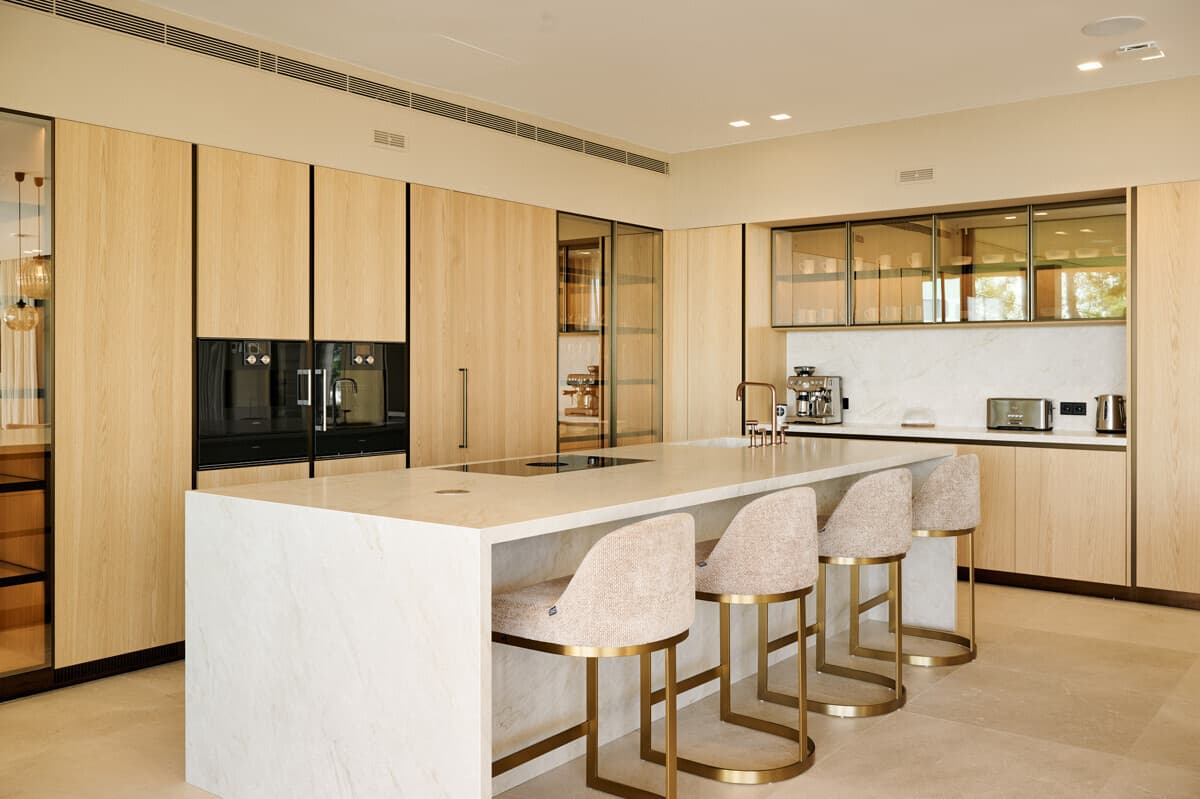 Design Villa with Sea View and Pool in Portals Nous - Gallery image 40