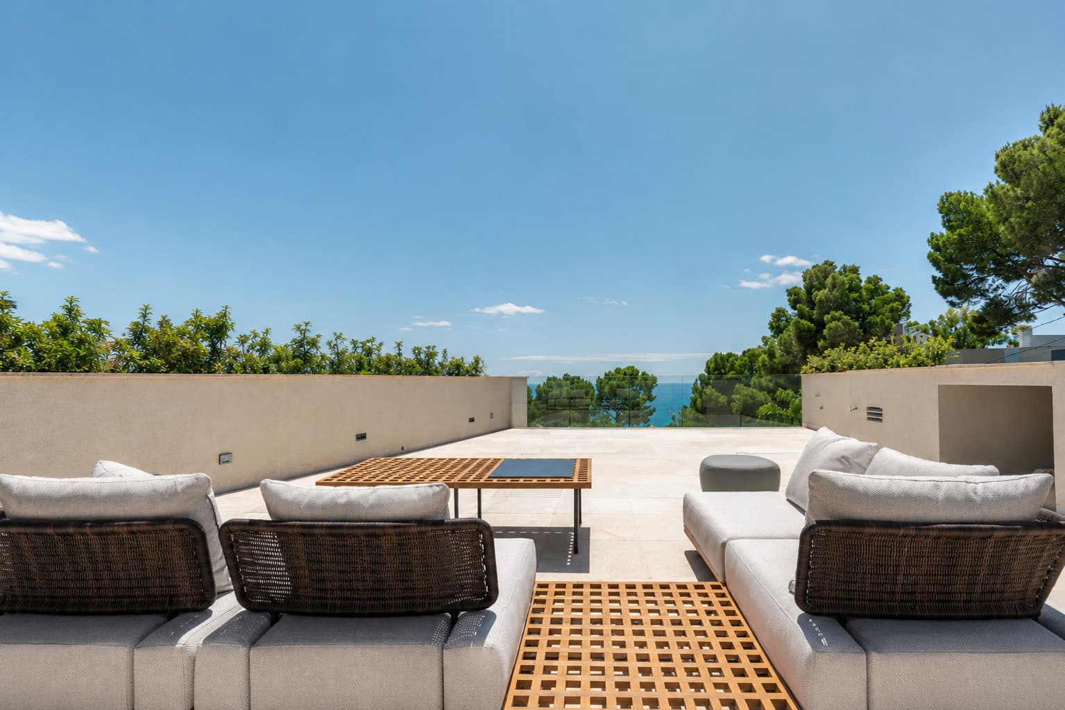 Exquisite New Built Villa in Costa den Blanes - Gallery image 1