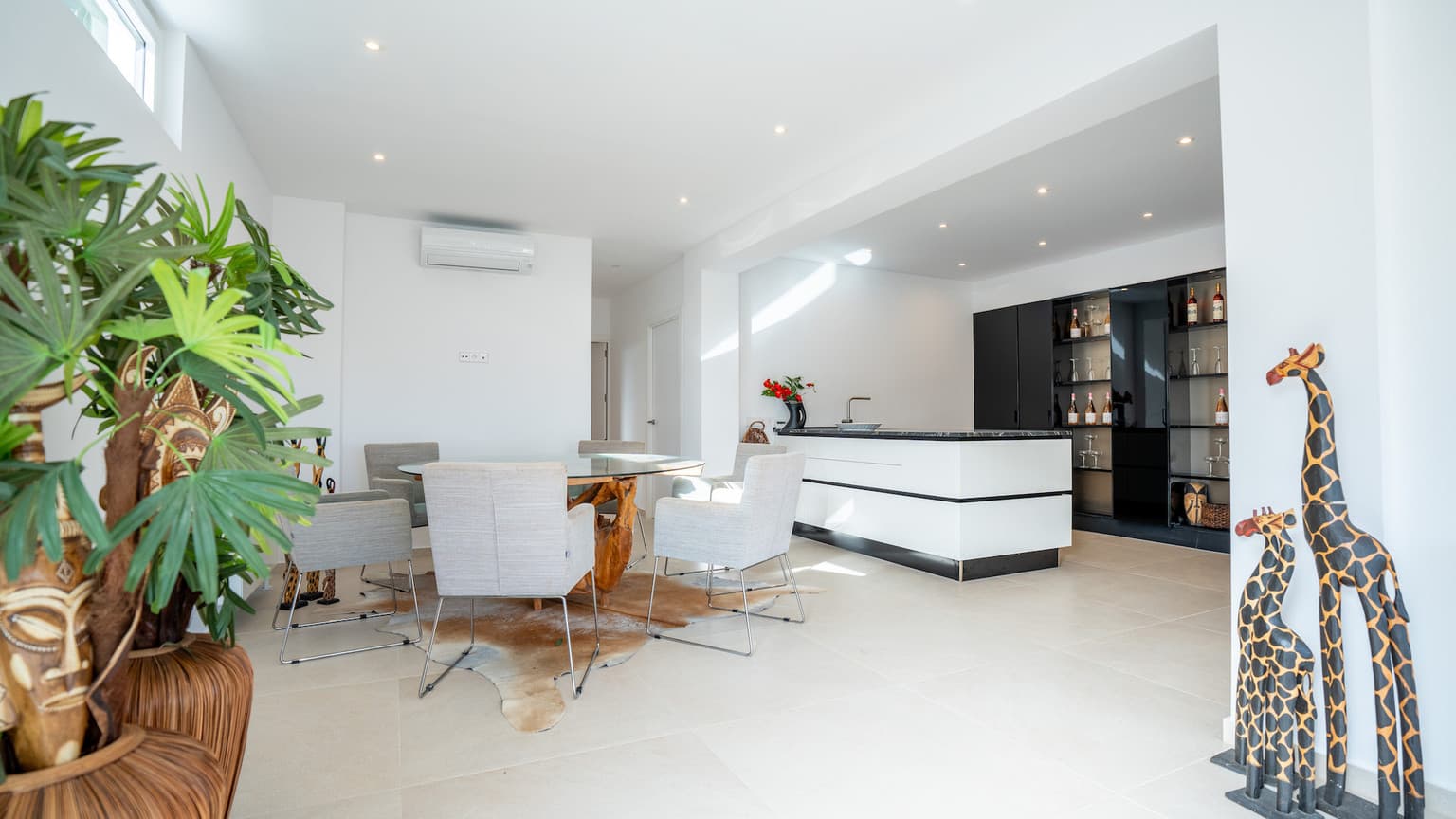 Modern Villa close to the beach in Palmanova - Gallery image 22