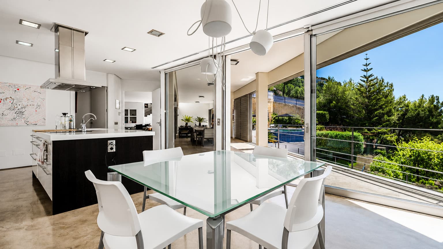 Spectacular villa with panoramic views over Palma Bay - Gallery image 10