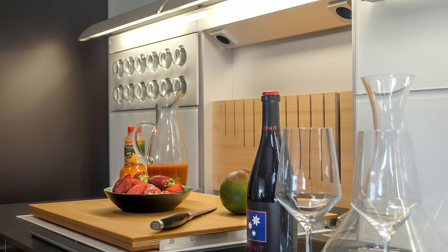 Unique seaside property with sea Acess and two separate villas - Gallery image 19