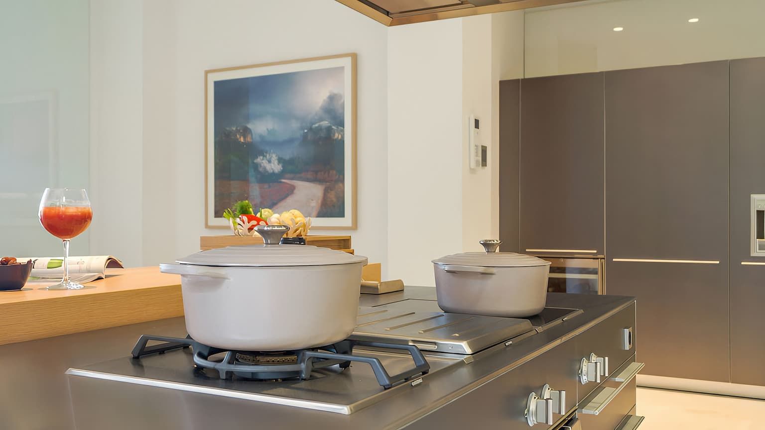 Unique seaside property with sea Acess and two separate villas - Gallery image 18