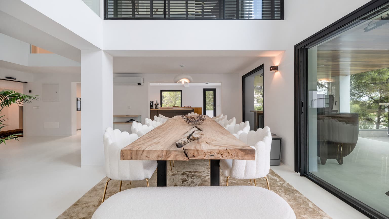 Spacious Cas Catala Villa With Sea View - Gallery image 25