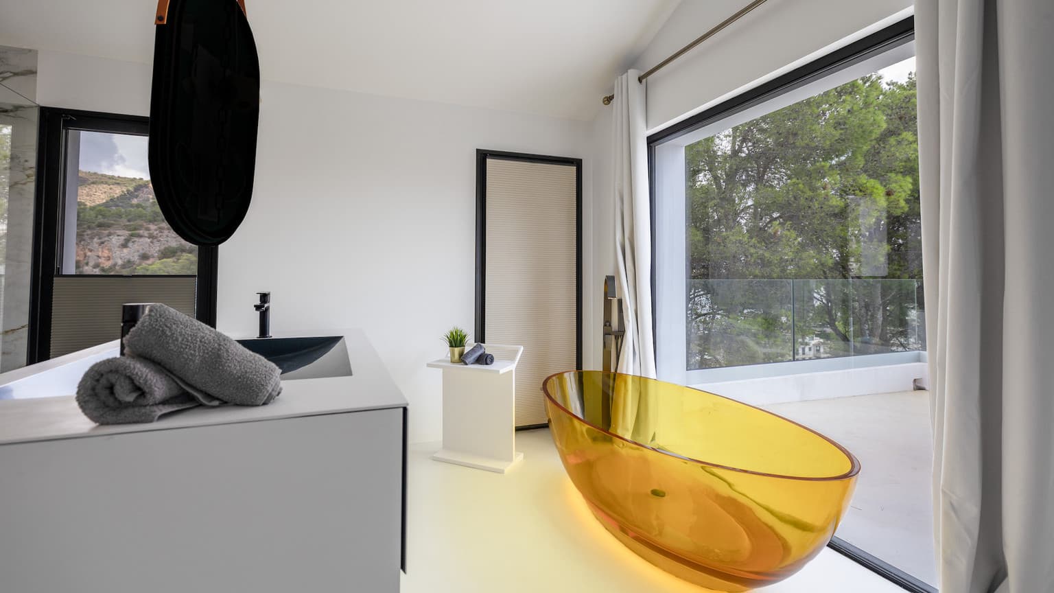 Spacious Cas Catala Villa With Sea View - Gallery image 32