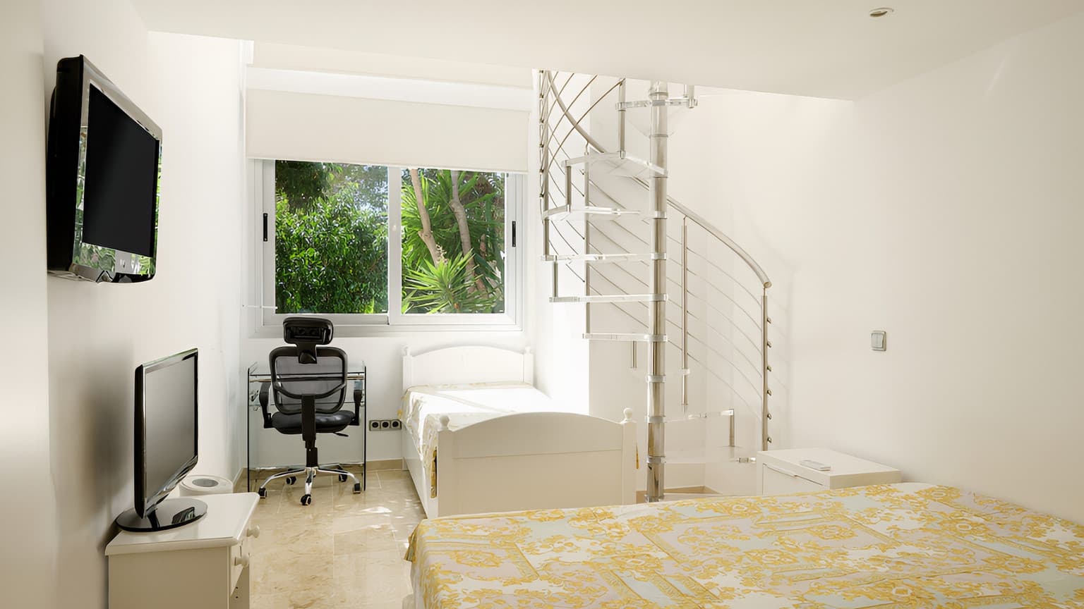 Sea View Villa with Pool in Costa Den Blanes - Gallery image 10