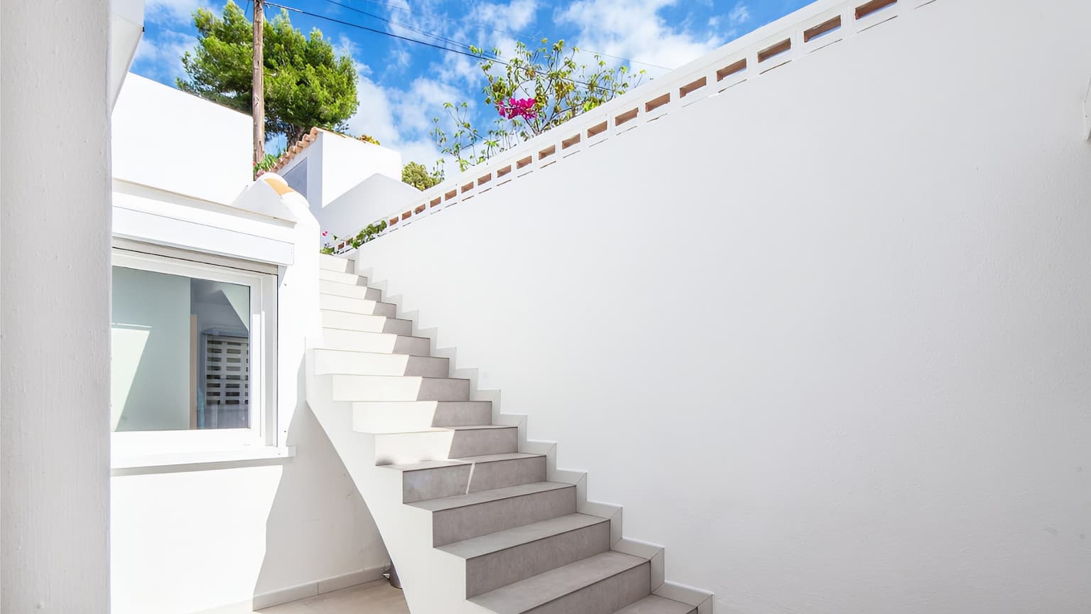 For Sale Furnished Villa with Sea View Mallorca - Gallery image 18