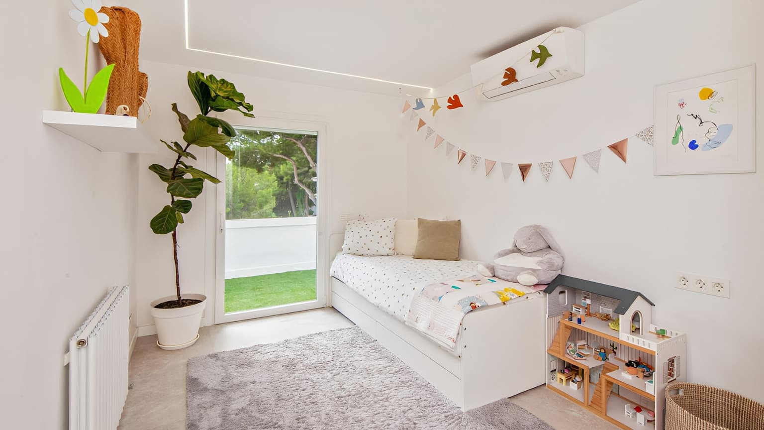 For Sale Furnished Villa with Sea View Mallorca - Gallery image 14