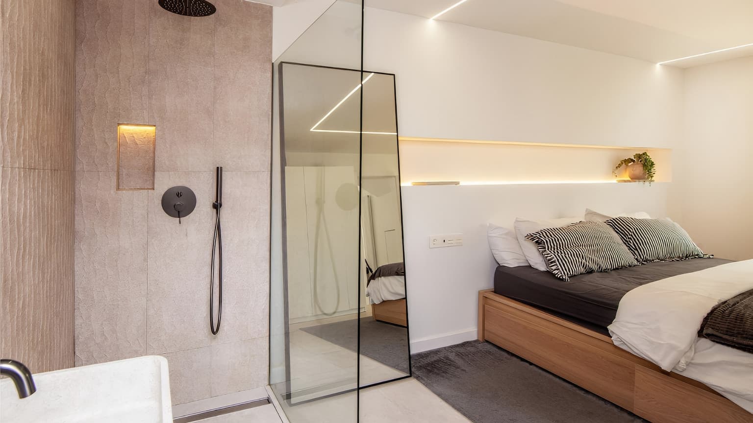 For Sale Furnished Villa with Sea View Mallorca - Gallery image 8