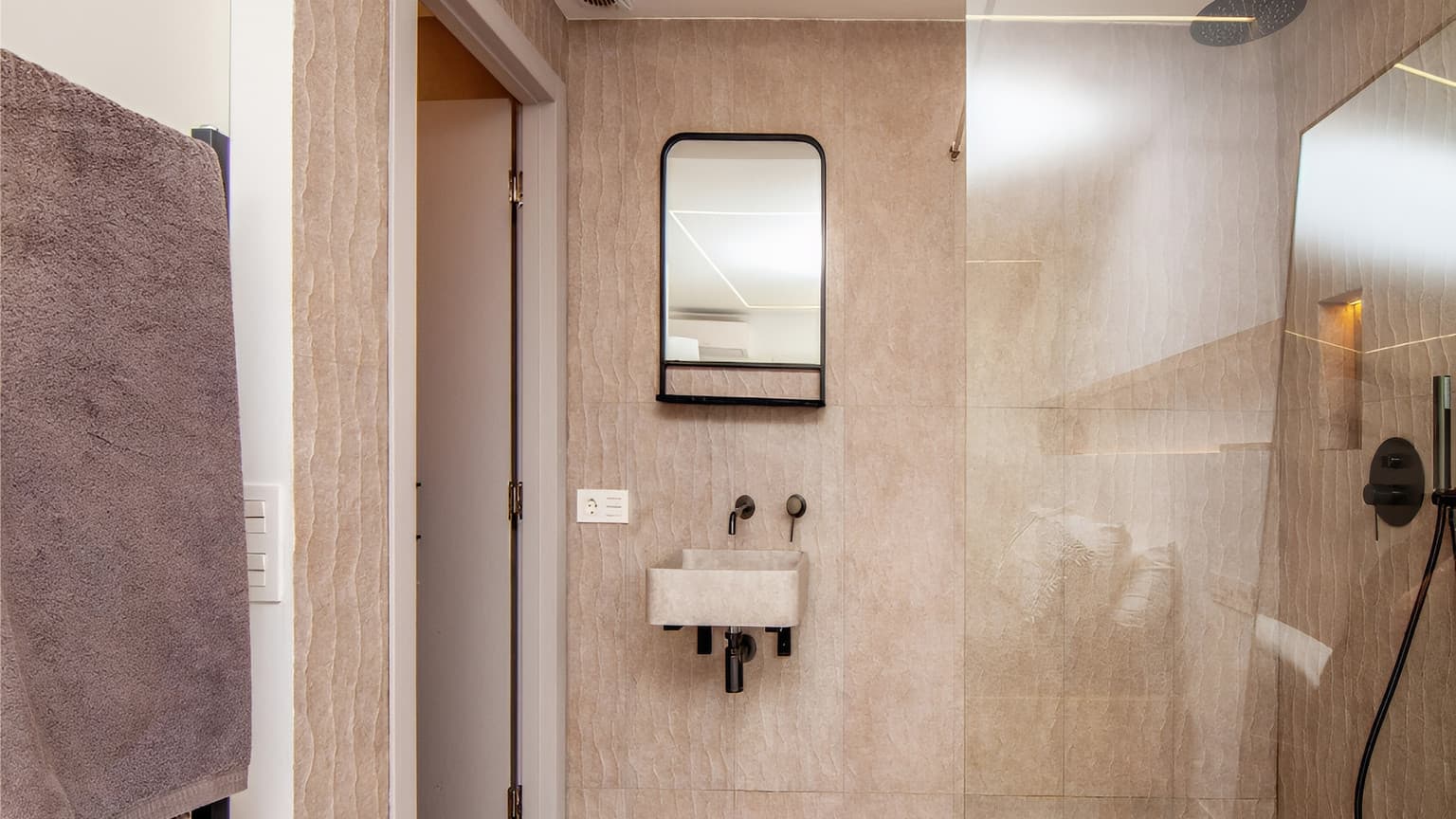 For Sale Furnished Villa with Sea View Mallorca - Gallery image 12