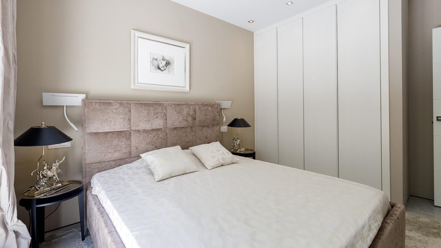 Fully Furnished Villa with Pool in Cala Vinyes - Gallery image 23