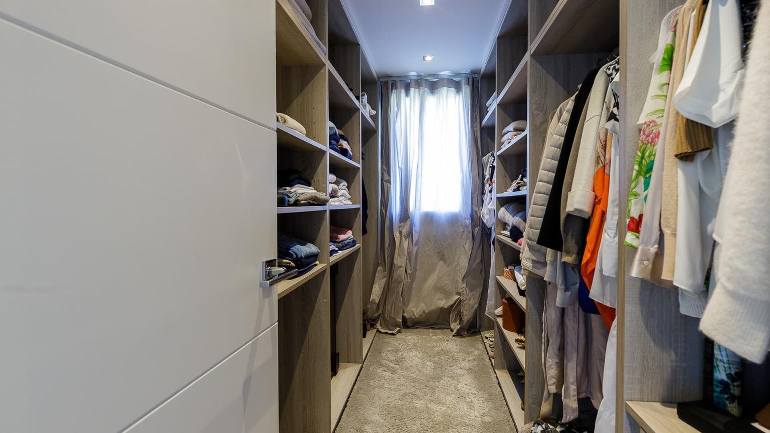 Fully Furnished Villa with Pool in Cala Vinyes - Gallery image 27