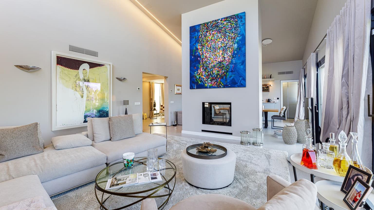 Fully Furnished Villa with Pool in Cala Vinyes - Gallery image 14