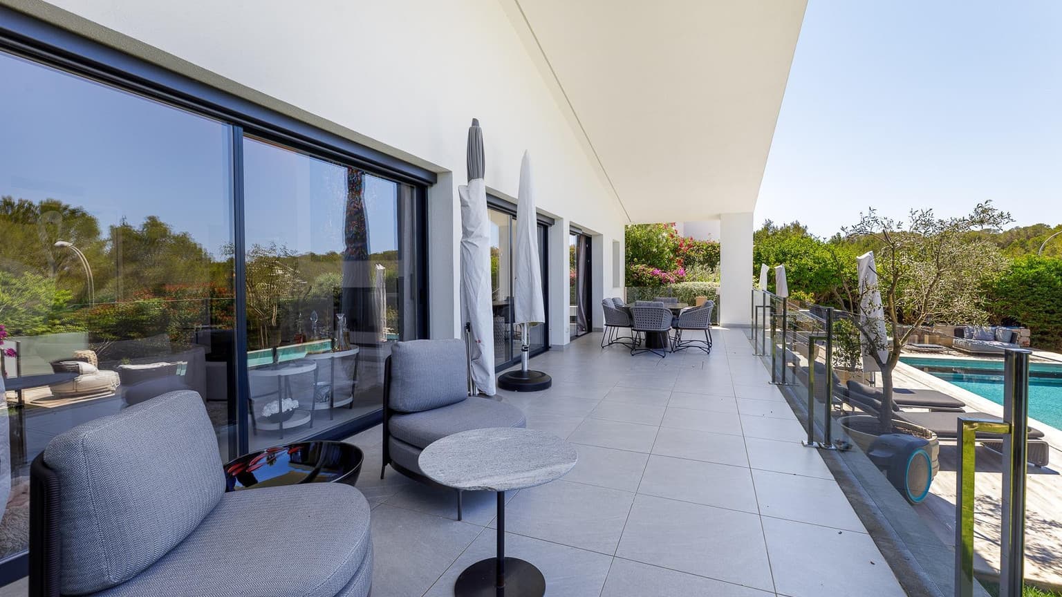 Fully Furnished Villa with Pool in Cala Vinyes - Gallery image 9