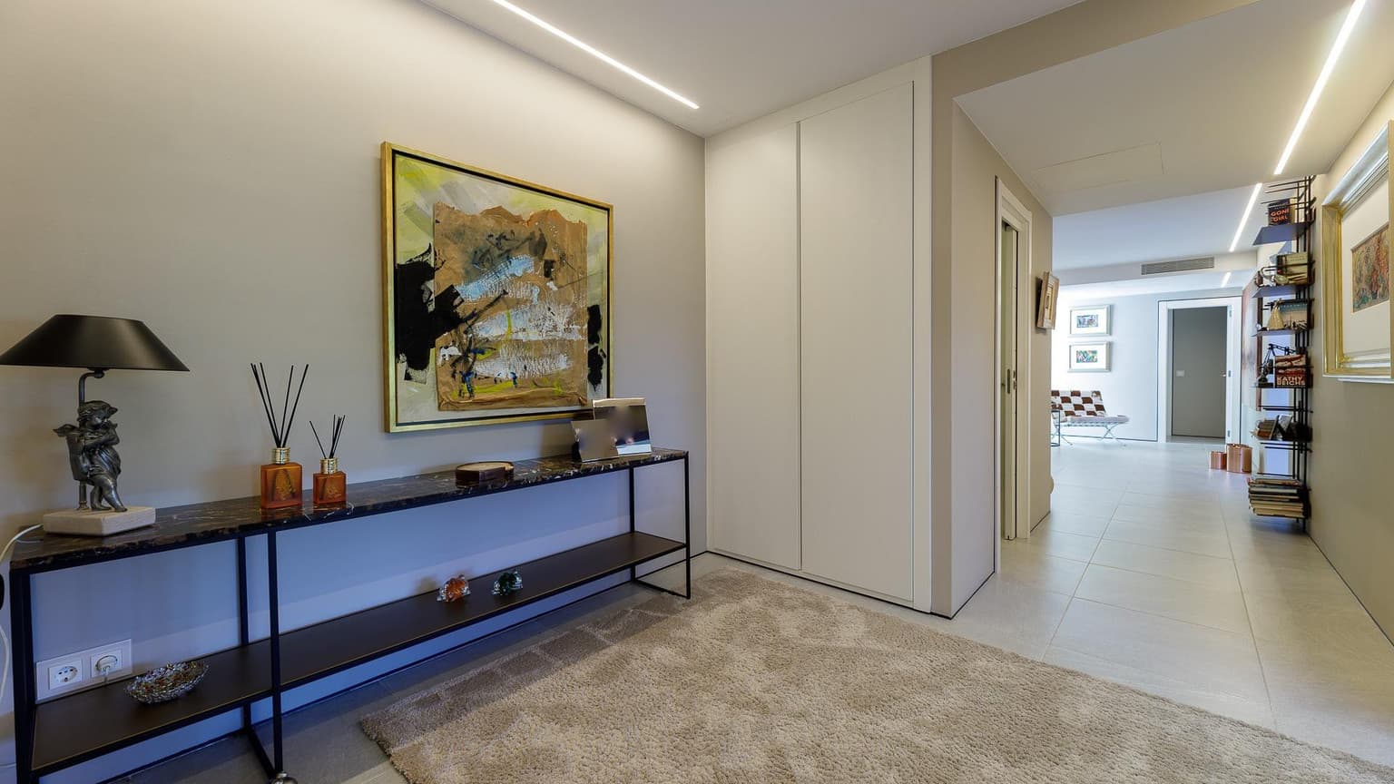 Fully Furnished Villa with Pool in Cala Vinyes - Gallery image 16