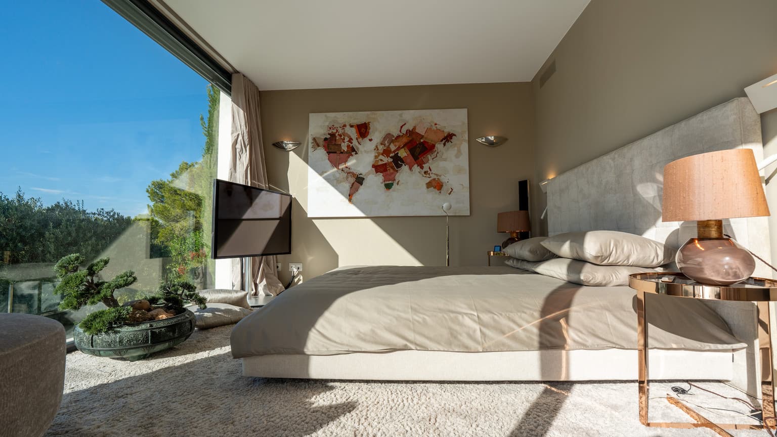 Fully Furnished Villa with Pool in Cala Vinyes - Gallery image 20