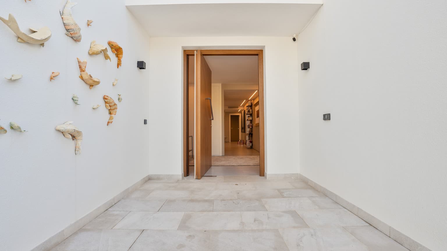 Fully Furnished Villa with Pool in Cala Vinyes - Gallery image 23