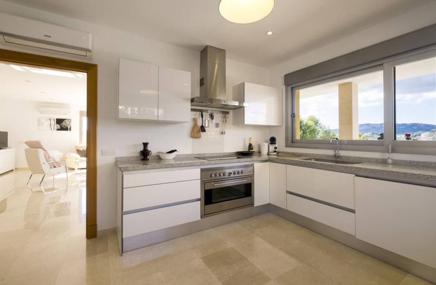 Seaview Villa near the Beach in Santa Ponsa - Gallery image 26