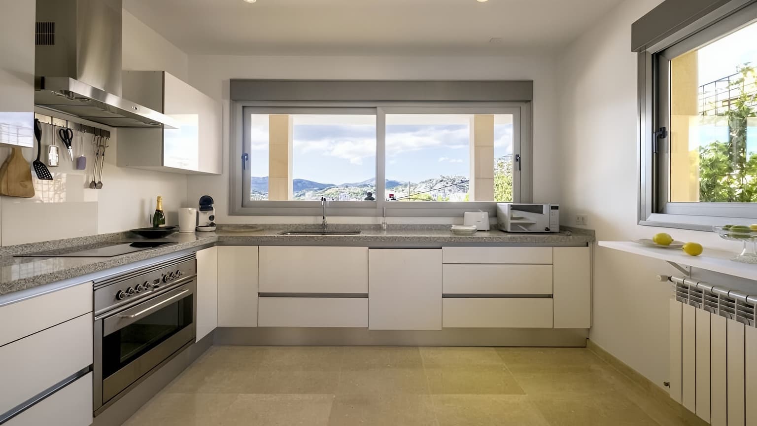 Seaview Villa near the Beach in Santa Ponsa - Gallery image 6