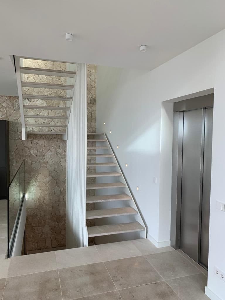 Spacious Villa with Sea Views South West Mallorca - Gallery image 27