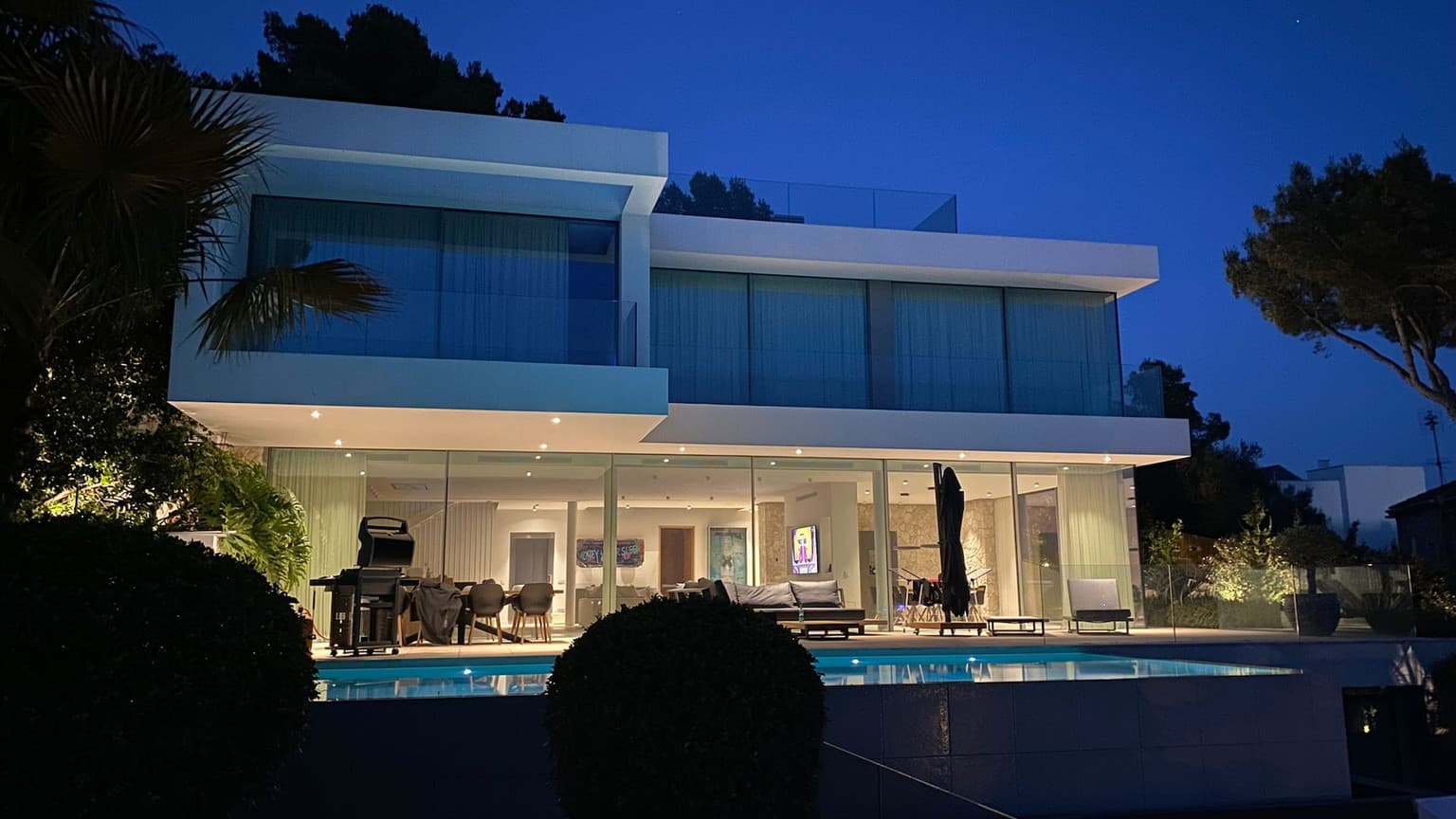 Spacious Villa with Sea Views South West Mallorca - Gallery image 4