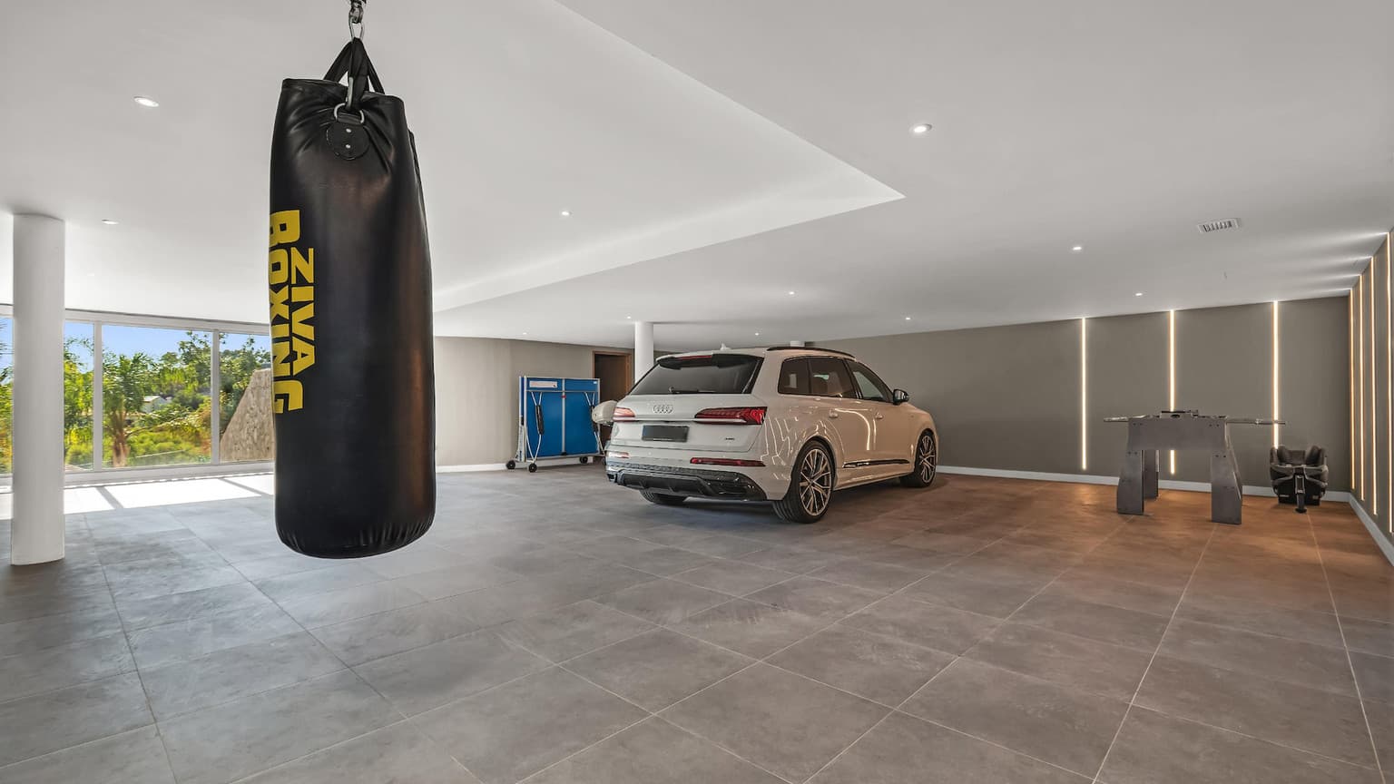 Spacious Villa with Sea Views South West Mallorca - Gallery image 23