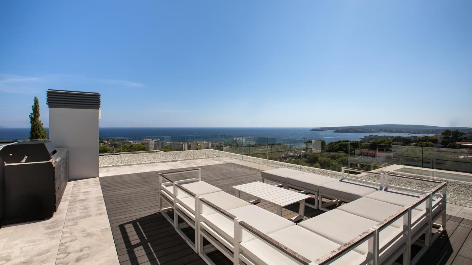 Spacious Villa with Sea Views South West Mallorca - Gallery image 30