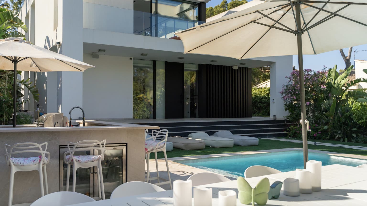 Luxury designed Villa Bendinat walking distance beach - Gallery image 20