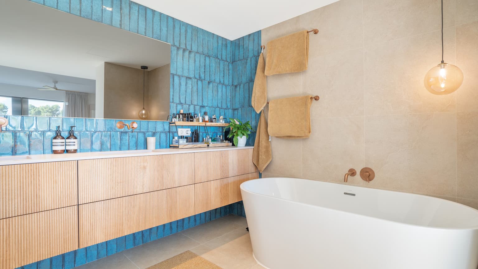 Exclusive with us - Modern New-Build Villa with Sea Views and Mediterranean Charm - Gallery image 18