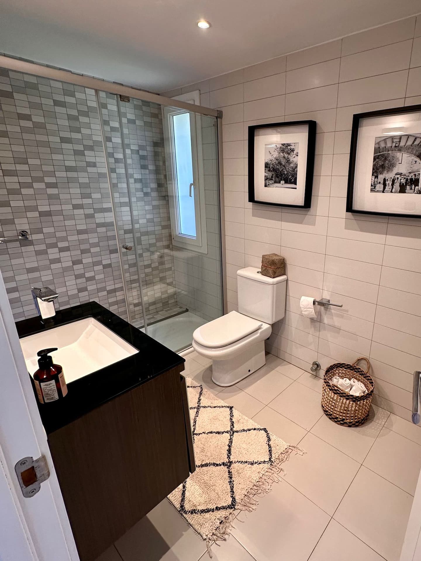 Beautiful Four Bedroom Villa in Sunny Costa Den Blanes - Gallery image 22