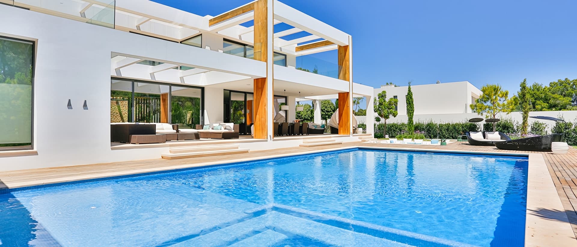 Modern Santa Ponsa Villa with Pool and Gym - Gallery image 6