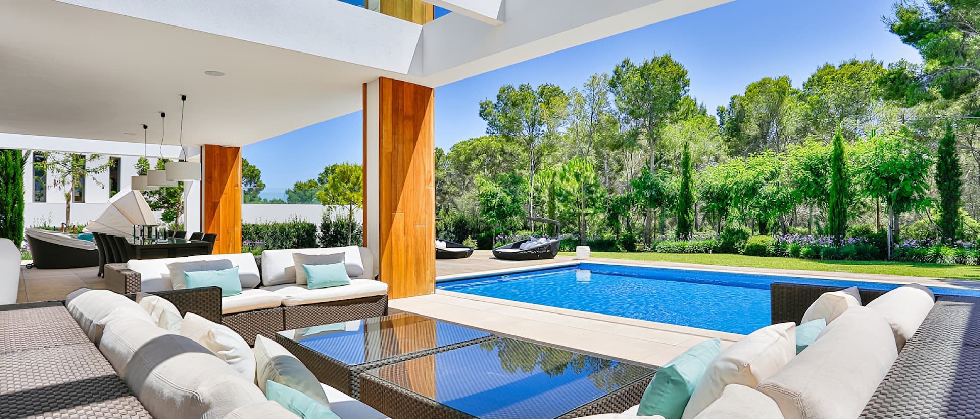 Modern Santa Ponsa Villa with Pool and Gym - Gallery image 8