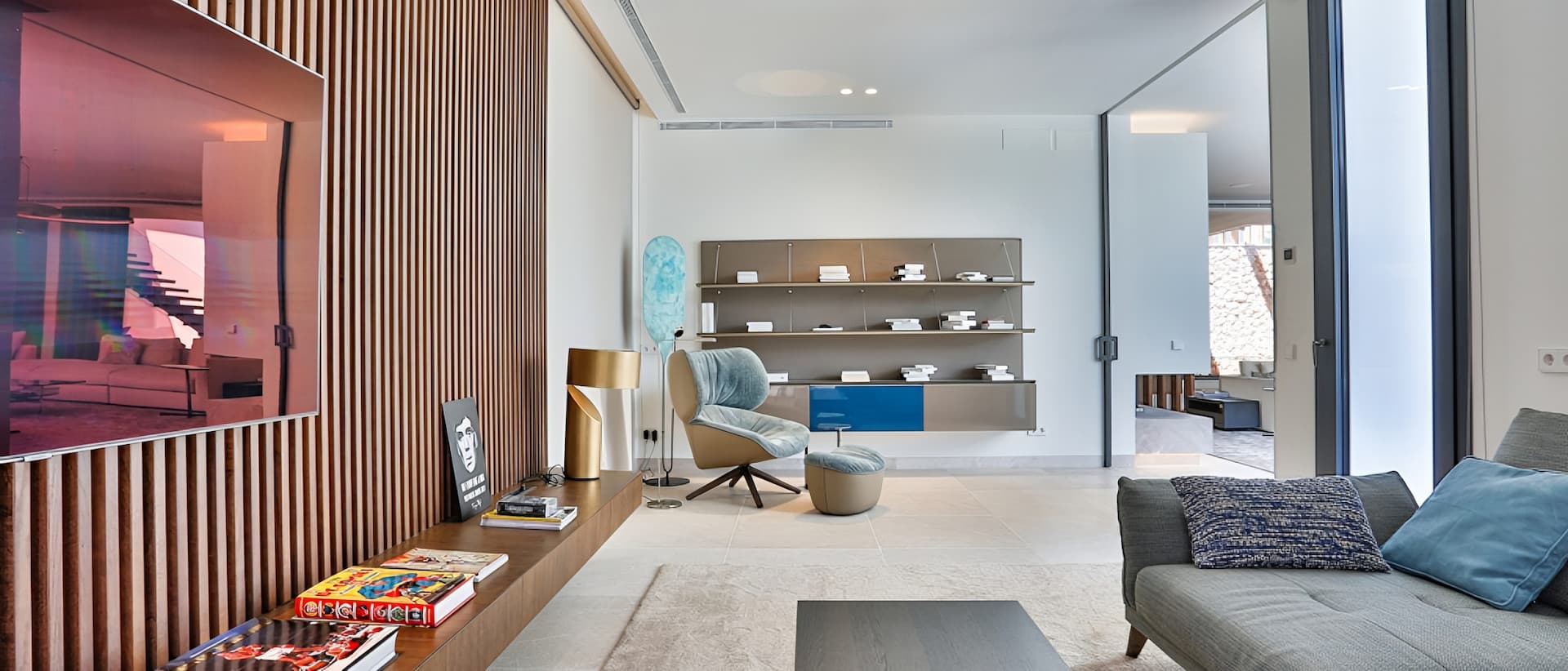 Modern Santa Ponsa Villa with Pool and Gym - Gallery image 14