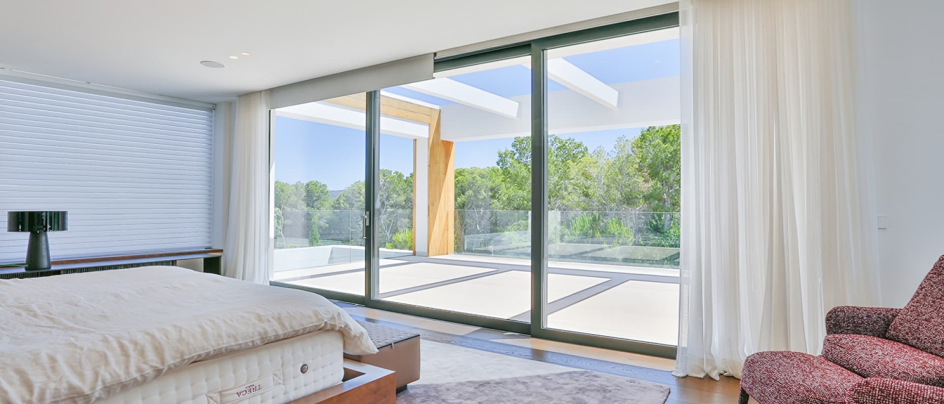 Modern Santa Ponsa Villa with Pool and Gym - Gallery image 16