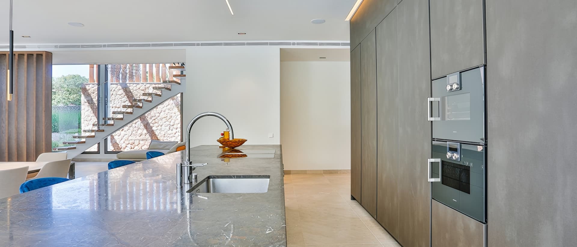 Modern Santa Ponsa Villa with Pool and Gym - Gallery image 21