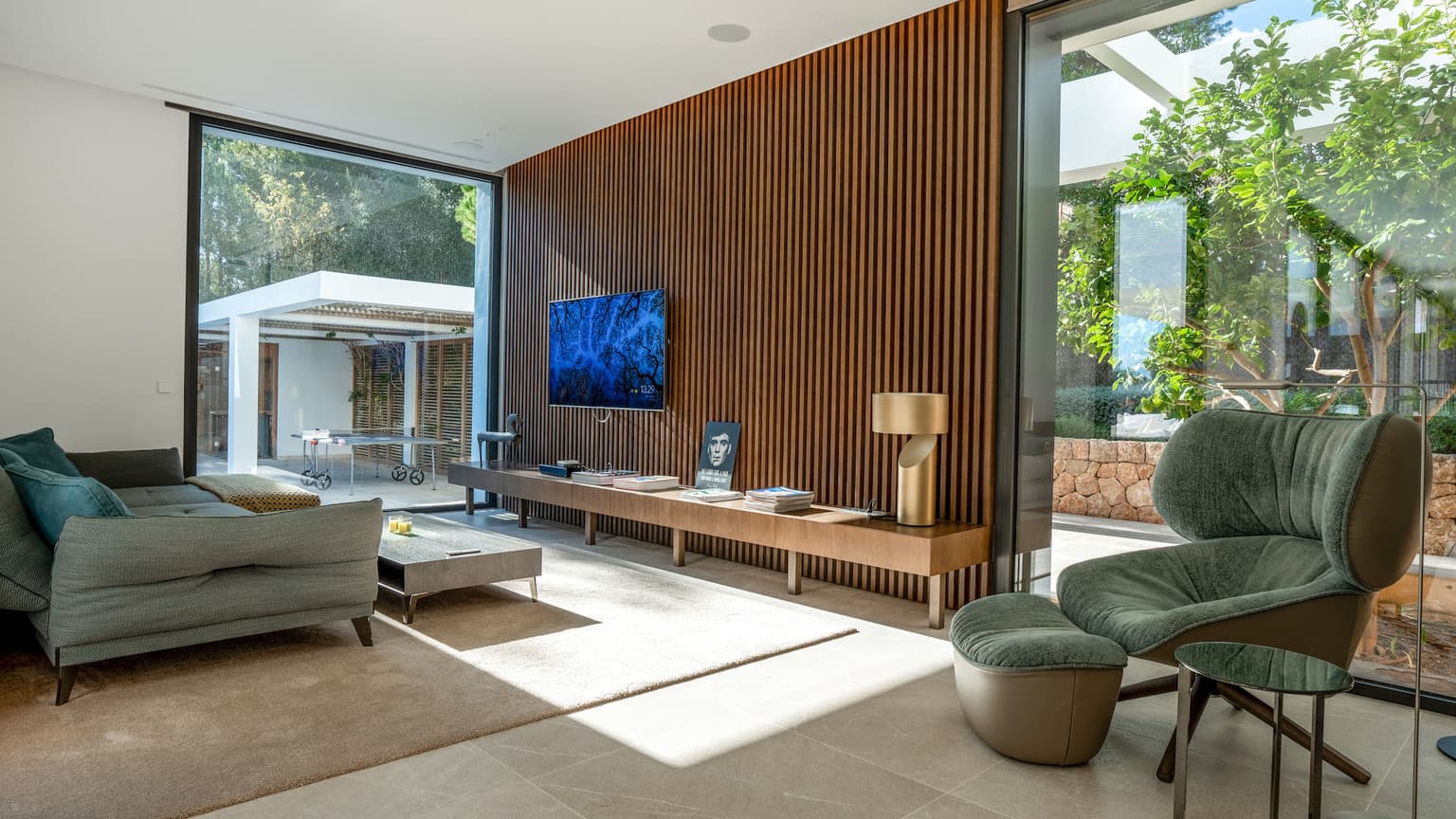 Exquisite Contemporary Villa with Heated Pool, Gym & Spa in Santa Ponsa - Gallery image 19