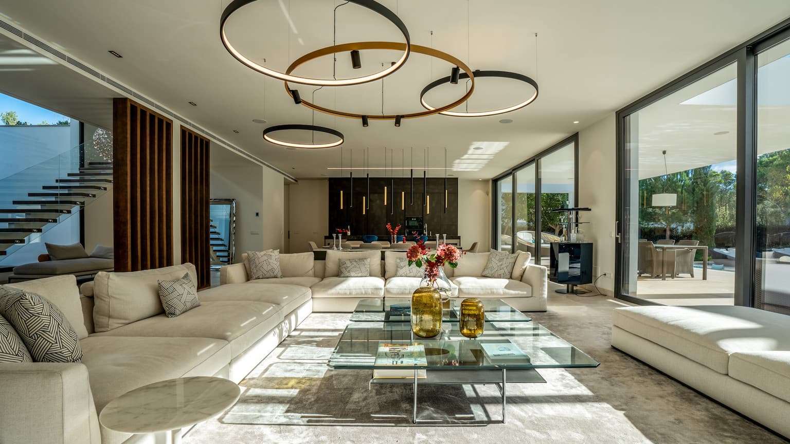 Exquisite Contemporary Villa with Heated Pool, Gym & Spa in Santa Ponsa - Gallery image 5