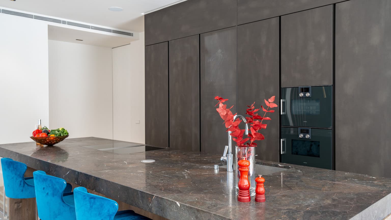 Exquisite Contemporary Villa with Heated Pool, Gym & Spa in Santa Ponsa - Gallery image 24