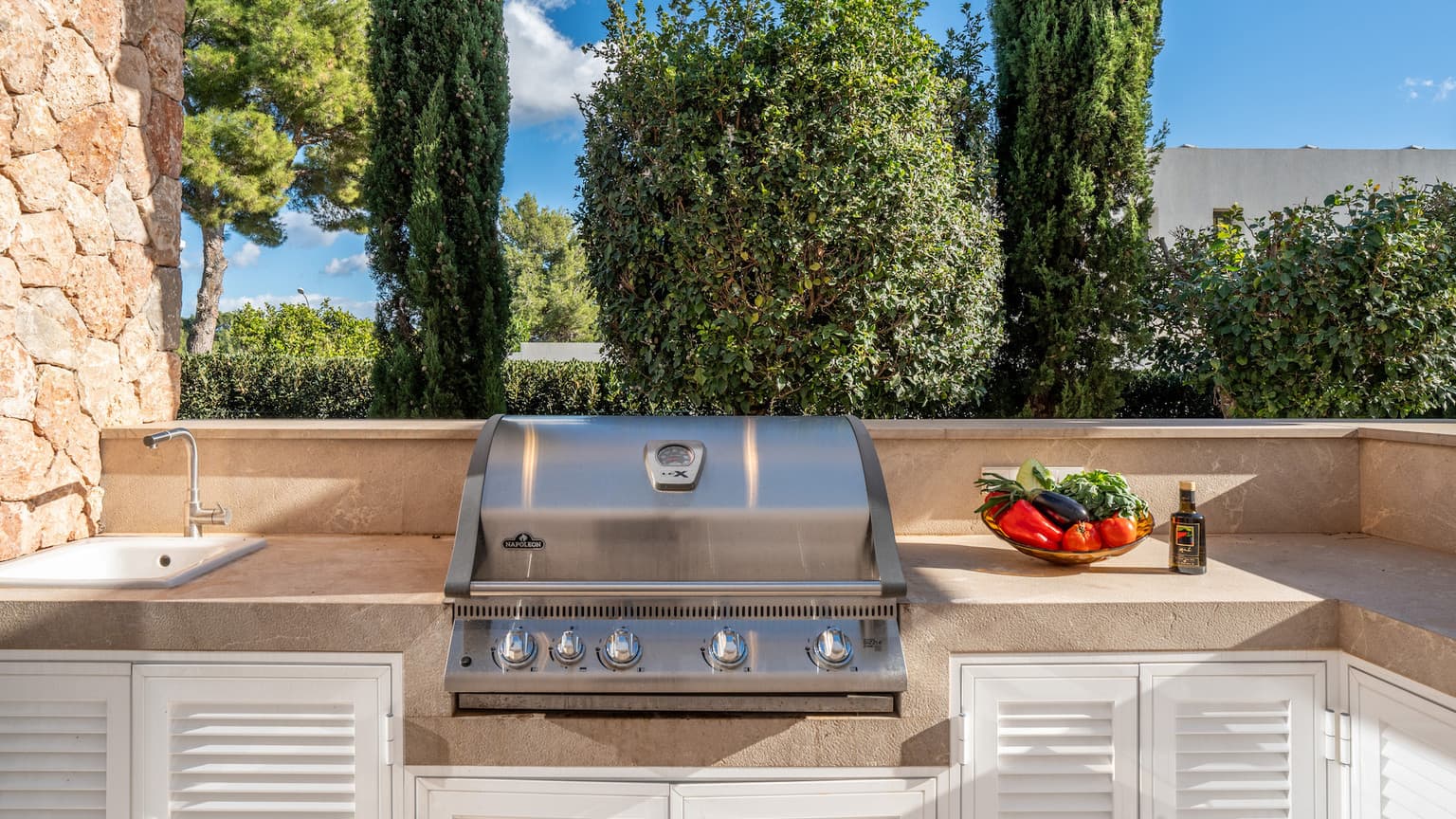 Exquisite Contemporary Villa with Heated Pool, Gym & Spa in Santa Ponsa - Gallery image 40