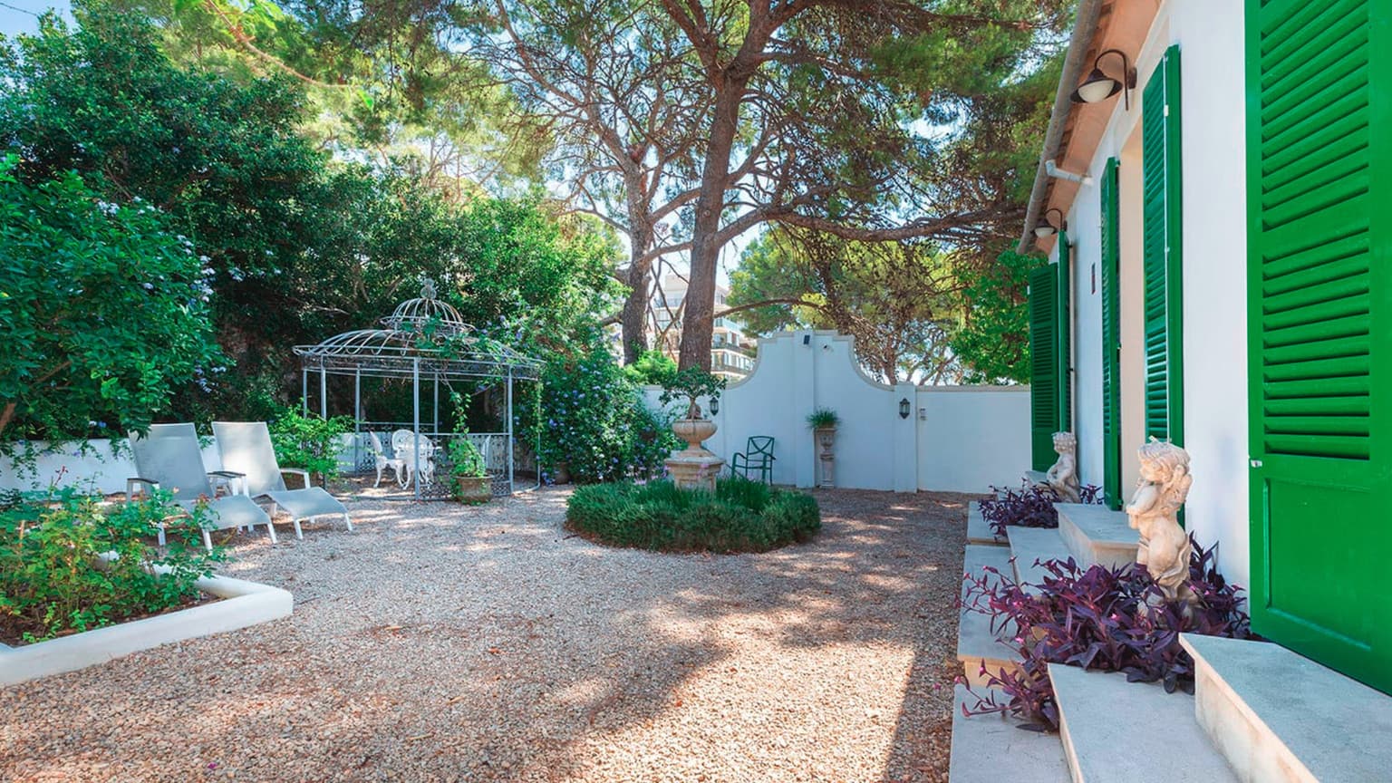 Spacious Mediterranean Villa in Palma Near the Beach - Gallery image 5