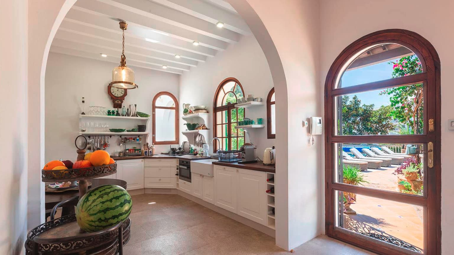 Spacious Mediterranean Villa in Palma Near the Beach - Gallery image 23